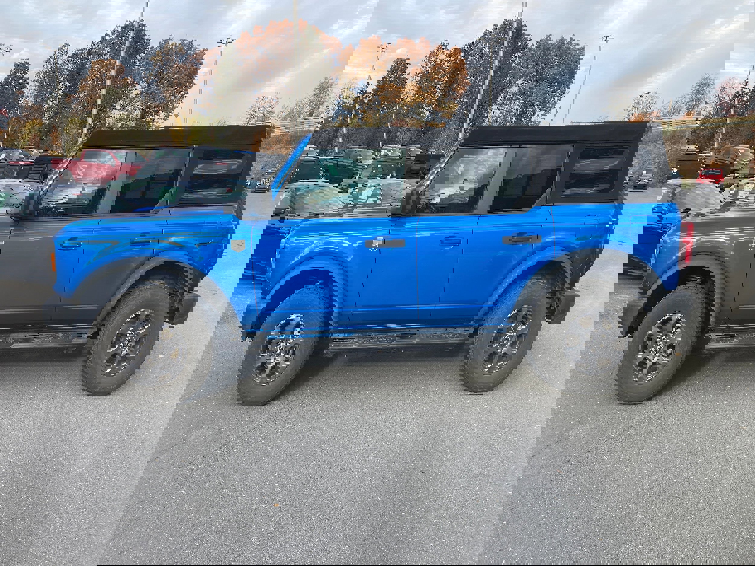 Certified 2021 Ford Bronco Big Bend image 3