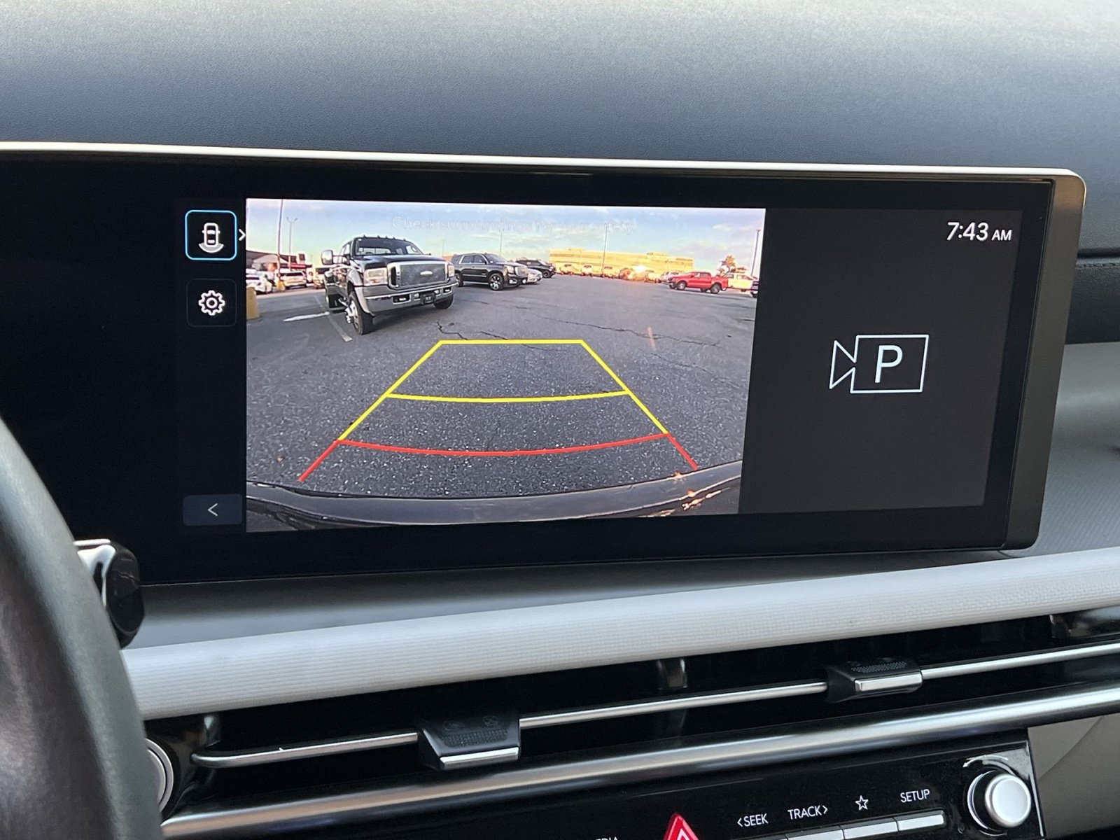 Used 2025 Hyundai Tucson SEL FWD image 19