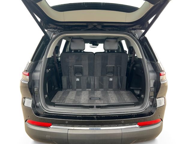 Used 2021 Jeep Grand Cherokee L Limited w/ Trailer Tow Group (B) AWD/4WD image 18