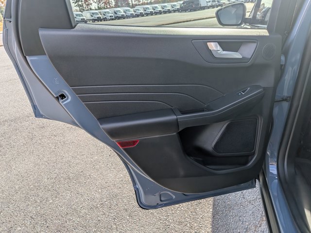 Certified 2024 Ford Escape SE w/ PHEV Premium Package image 27