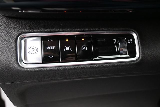 Used 2024 Buick Envision Preferred AWD/4WD image 23