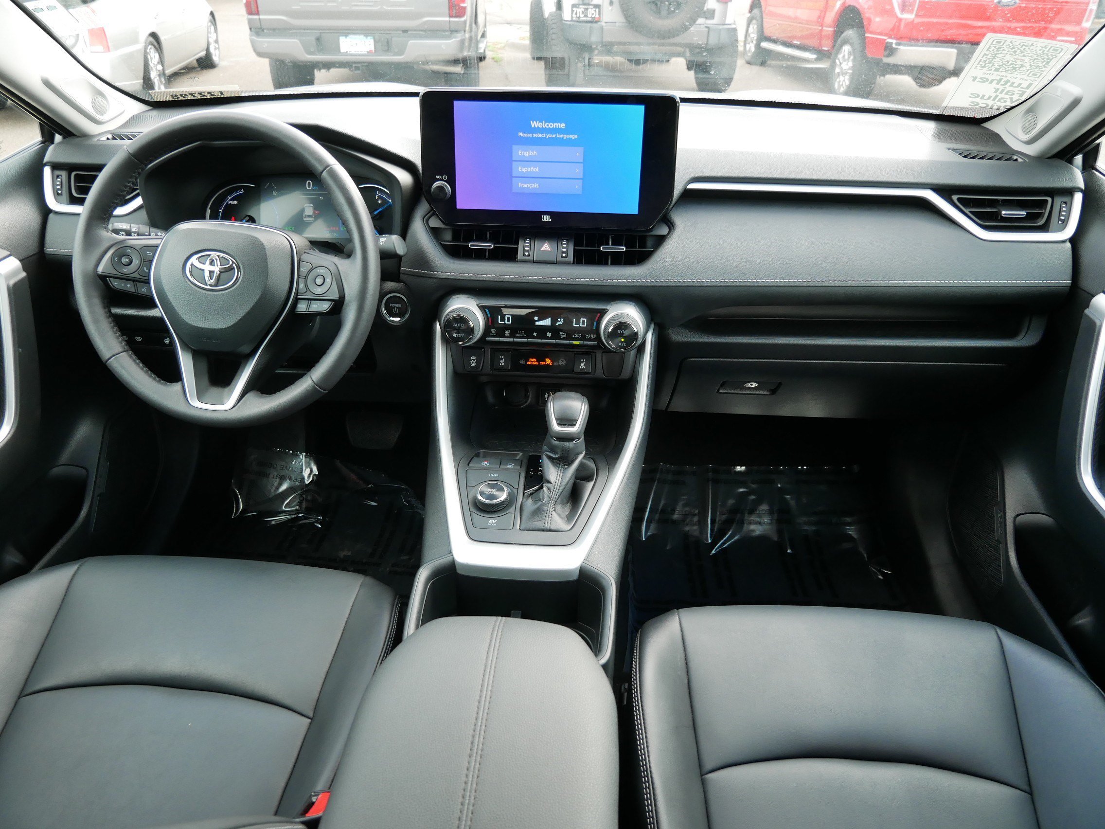 Used 2024 Toyota RAV4 XLE Premium w/ Weather Package AWD/4WD image 10