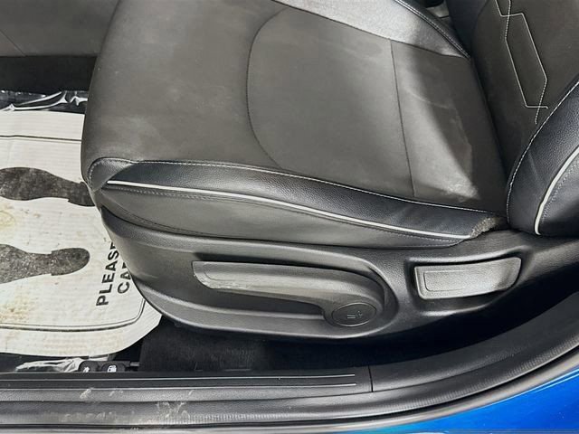 Used 2023 Kia Forte GT-Line image 19