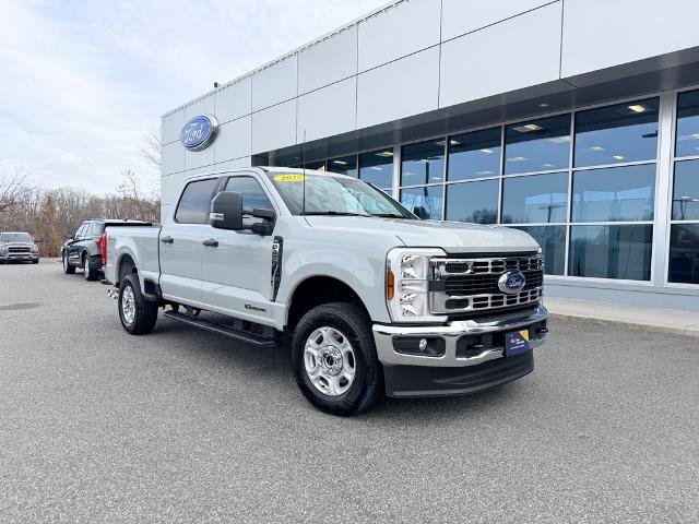 Certified 2025 Ford F250 XLT image 2