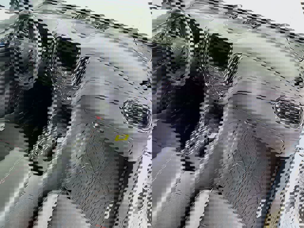 Used 2022 Chevrolet Equinox RS w/ RS Leather Package image 32