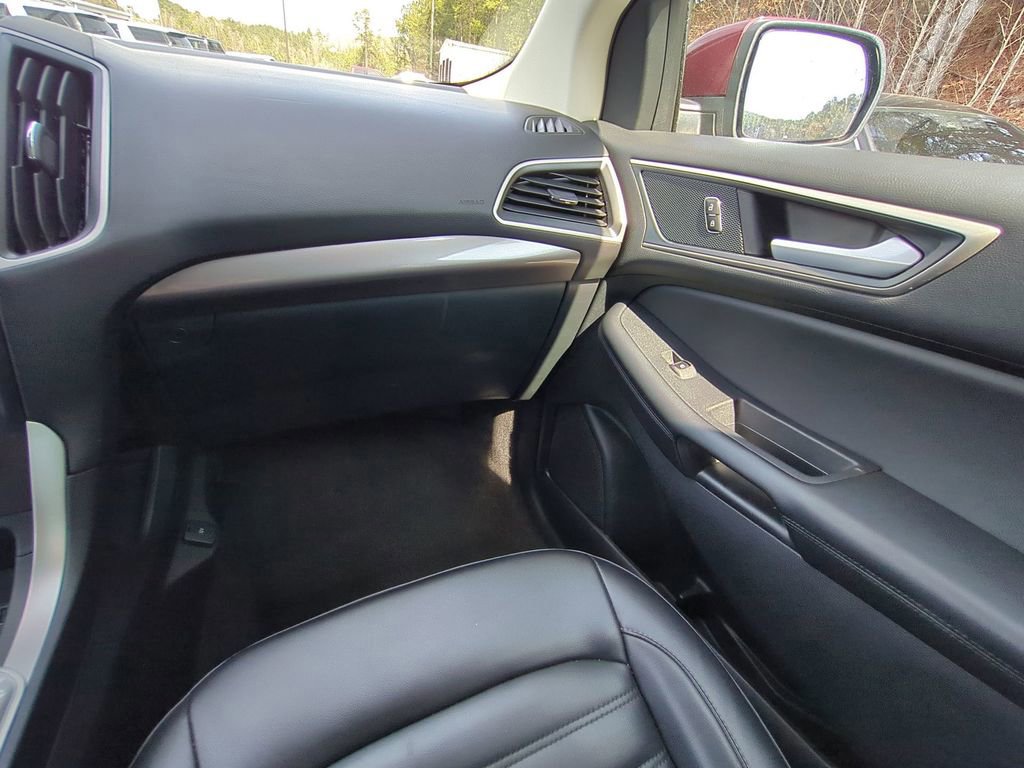 Certified 2024 Ford Edge SEL image 17