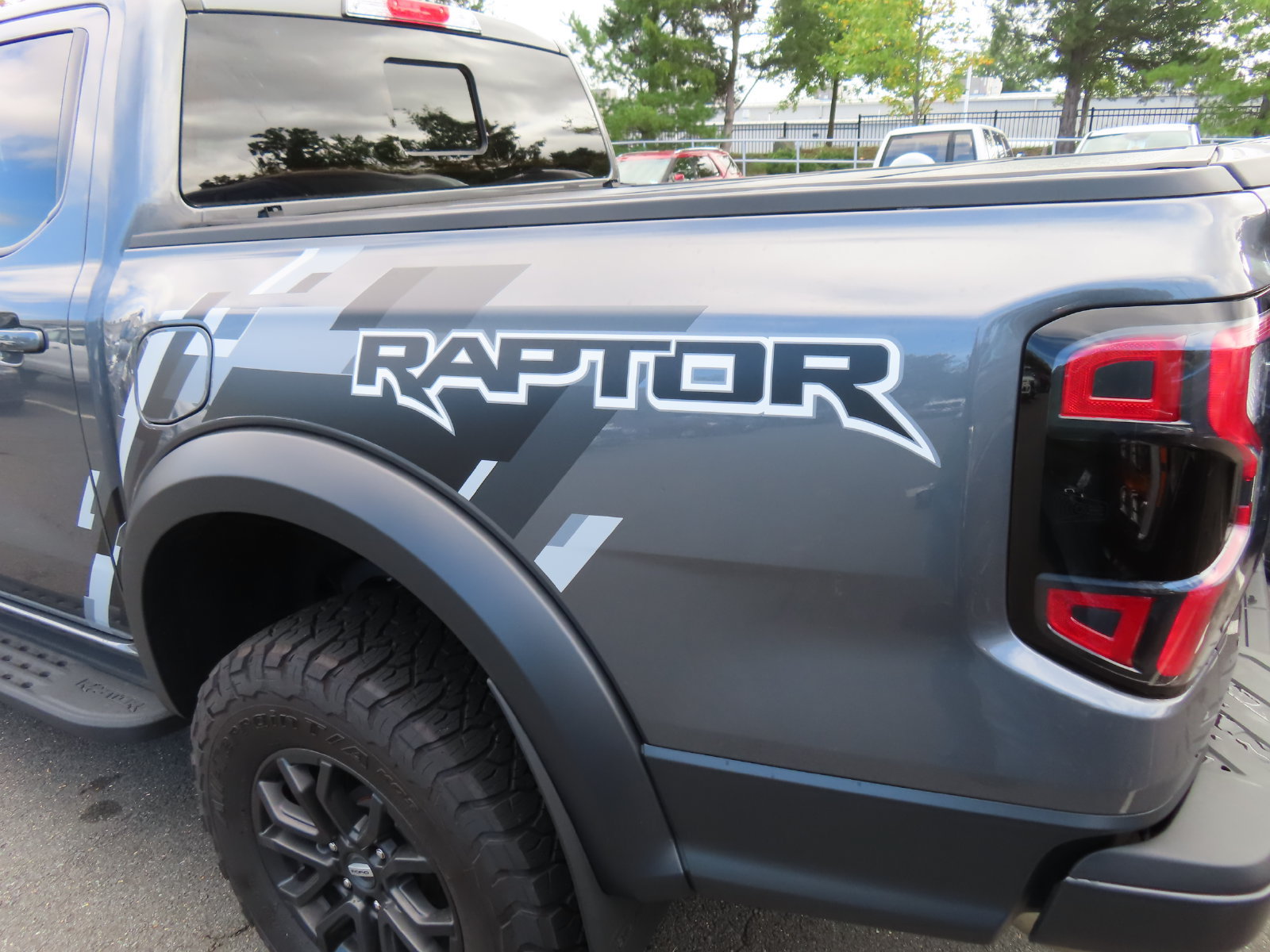 Certified 2025 Ford Ranger Raptor AWD/4WD image 12