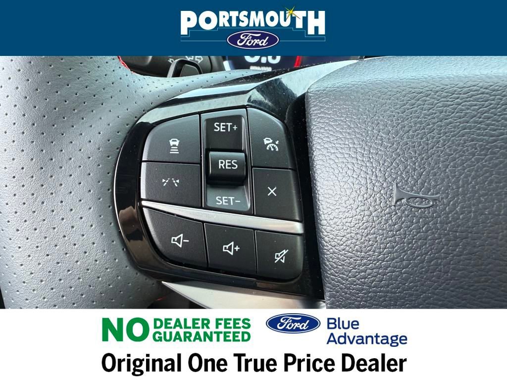 Certified 2025 Ford Explorer ST image 26