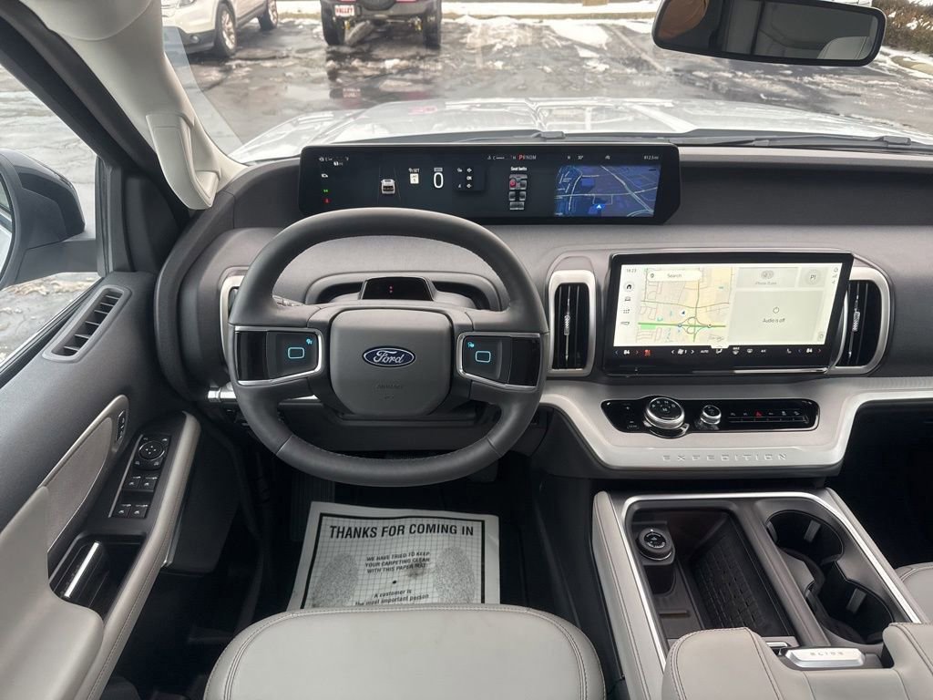 Certified 2025 Ford Expedition Active image 16