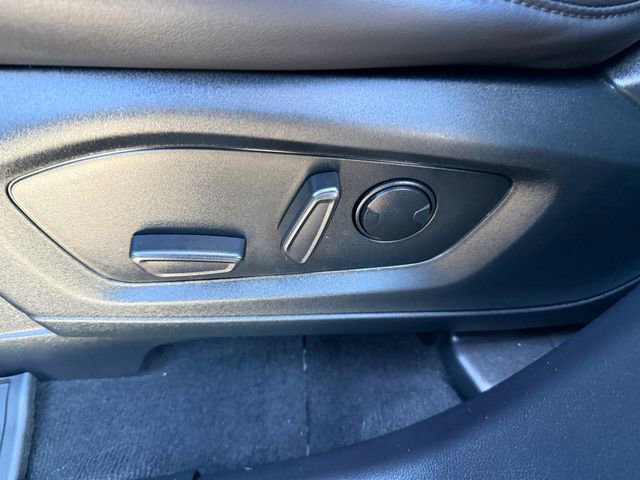 Certified 2022 Ford Explorer XLT w/ Equipment Group 202A image 28