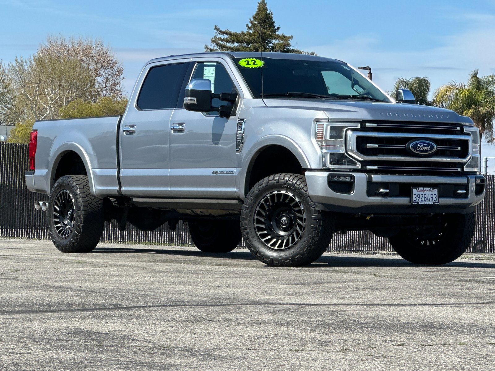 Certified 2022 Ford F250 Platinum w/ Tremor Off-Road Package image 8