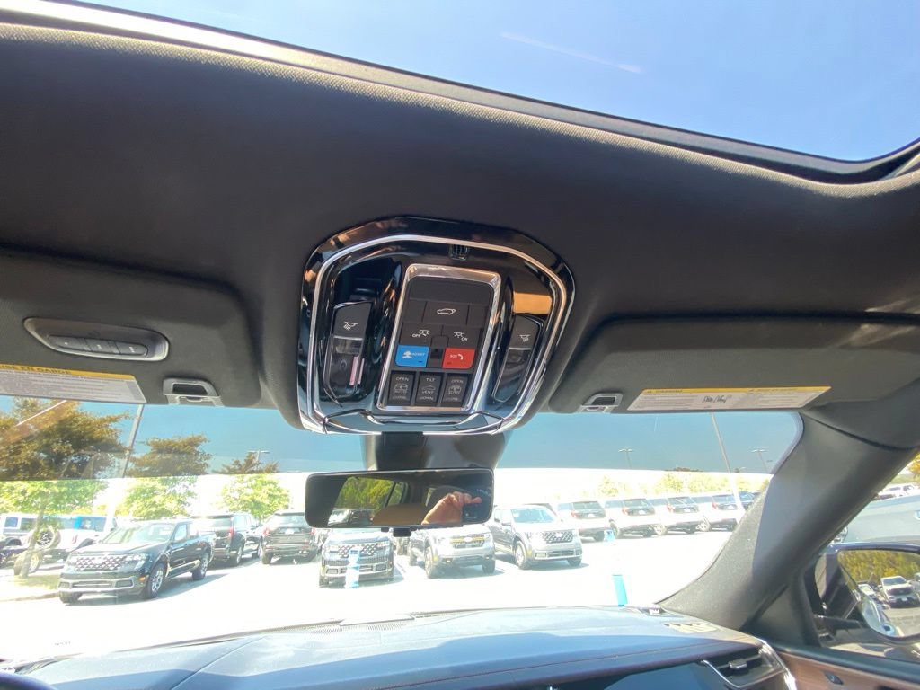 Used 2024 Jeep Grand Cherokee Summit w/ Advanced Protech Group IV AWD/4WD image 20