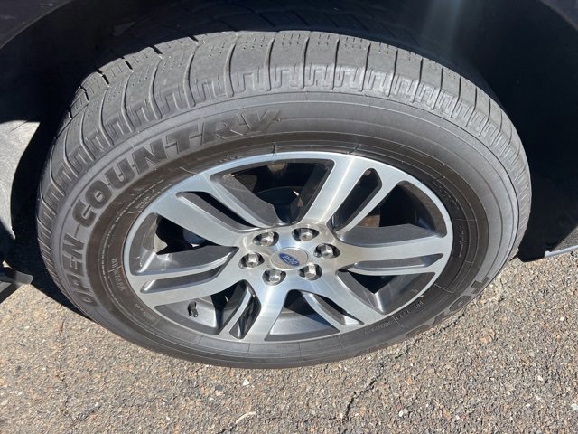 Certified 2023 Ford Expedition Limited image 9