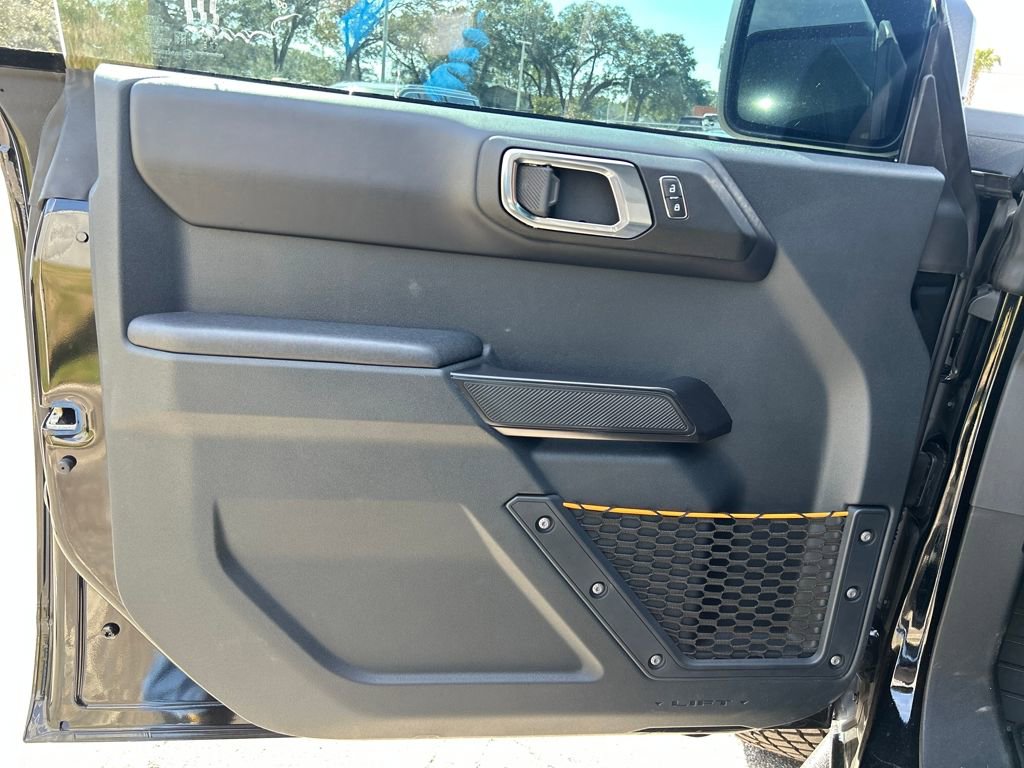 Certified 2024 Ford Bronco Badlands image 9