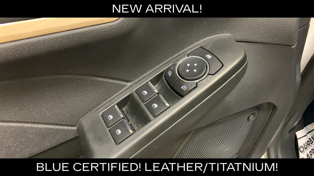 Certified 2022 Ford Escape Titanium w/ Titanium Elite Package AWD/4WD image 30