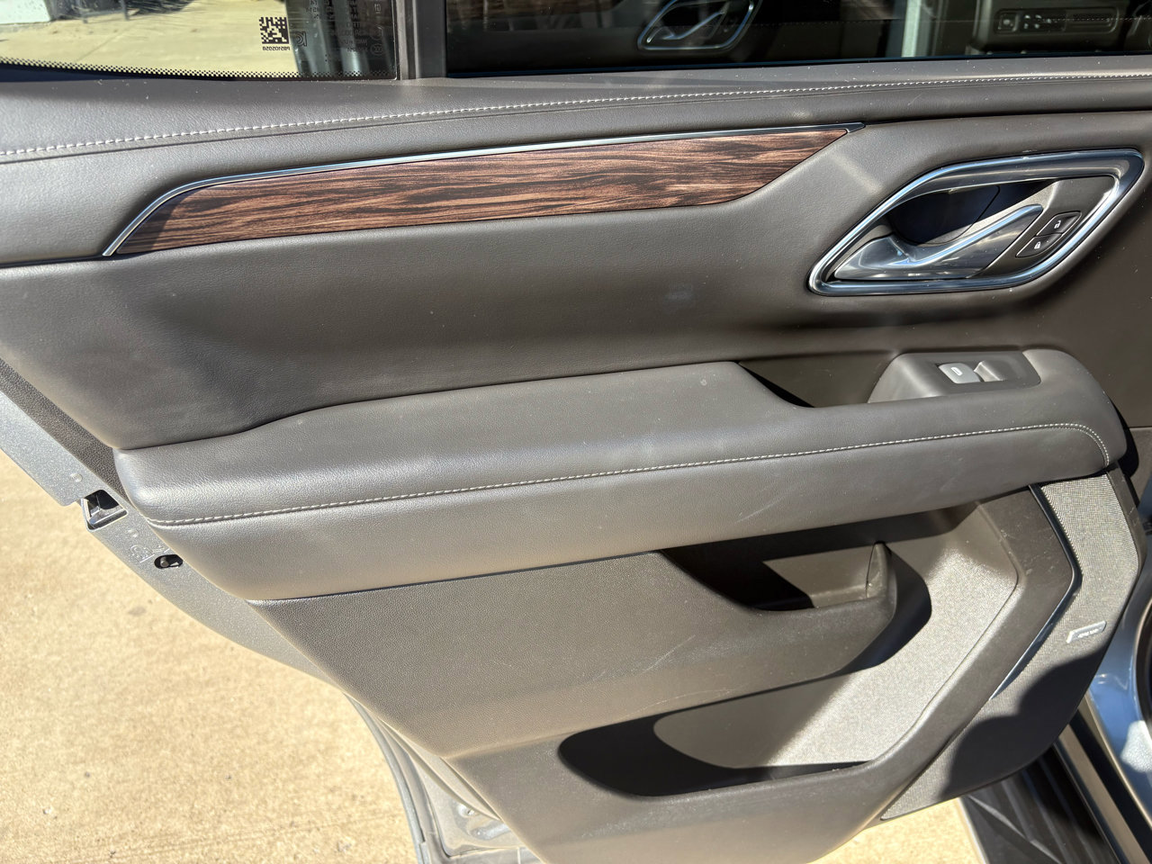 Used 2023 Chevrolet Tahoe LT w/ Luxury Package image 36