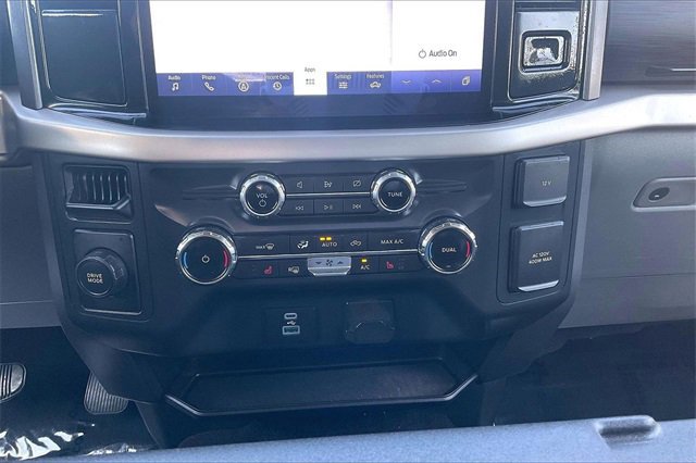 Certified 2022 Ford F150 XLT w/ Equipment Group 302A High image 32