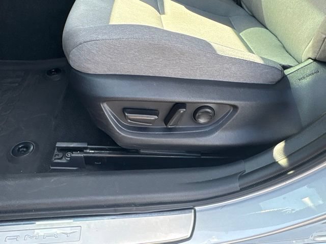 Used 2026 Toyota Camry LE w/ Convenience Package FWD image 14