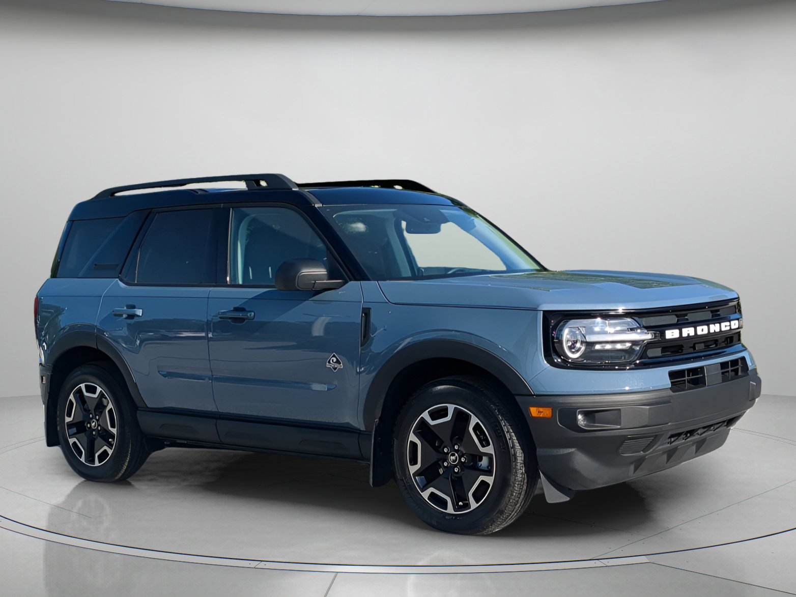 Certified 2024 Ford Bronco Sport Outer Banks w/ Tech Package image 37