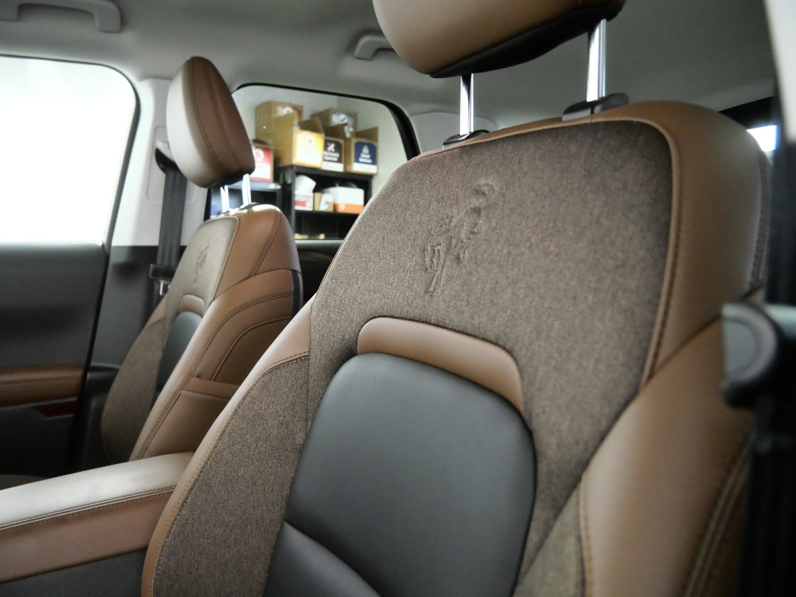 Certified 2025 Ford Bronco Sport Outer Banks w/ Outer Banks Tech Package+ AWD/4WD image 18