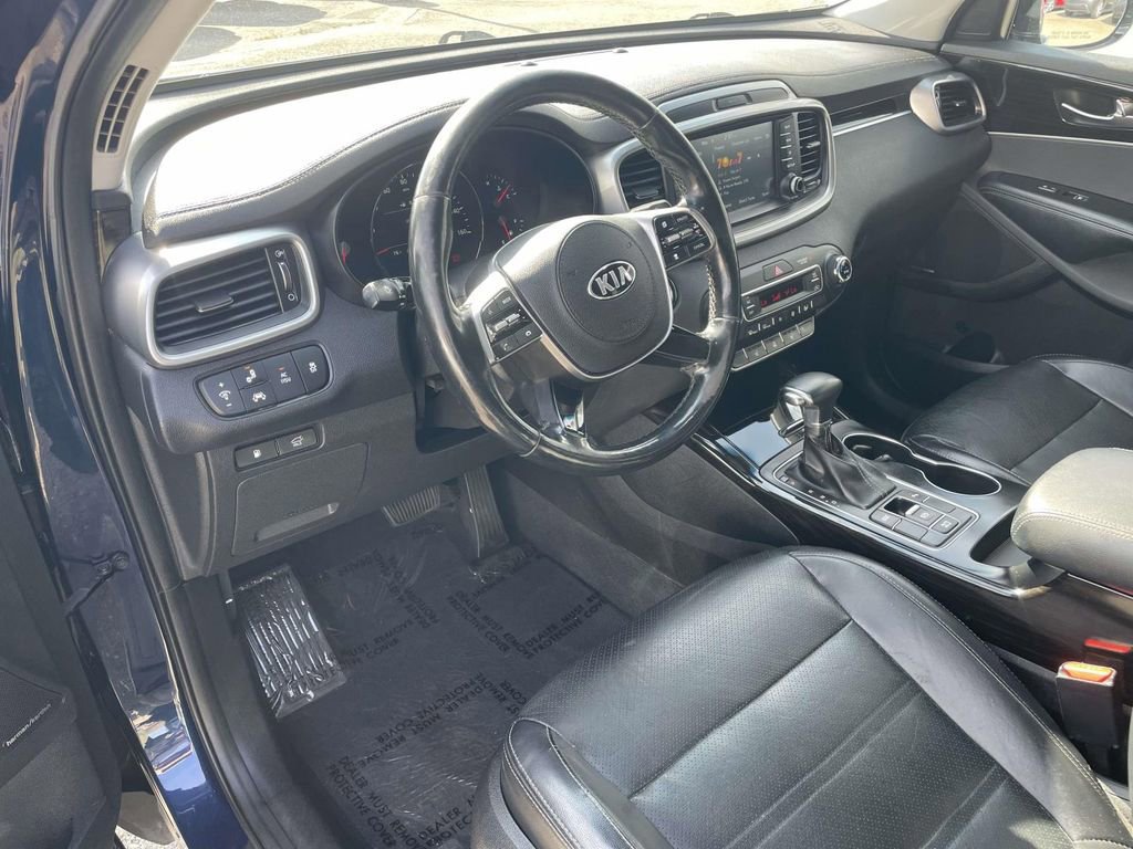 Used 2019 Kia Sorento EX w/ EX Touring Package image 8