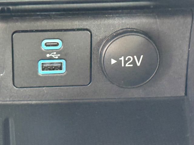 Certified 2022 Ford Escape SE w/ Cold Weather Package FWD image 5