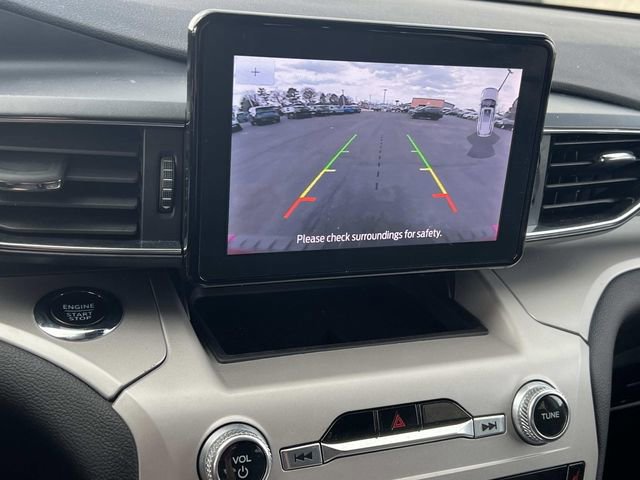 Certified 2024 Ford Explorer XLT w/ Equipment Group 202A image 23