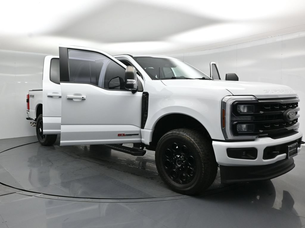 Certified 2024 Ford F250 XLT w/ Black Appearance Package AWD/4WD image 28