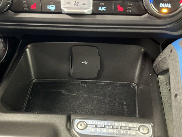 Certified 2023 Ford Bronco Black Diamond AWD/4WD image 22