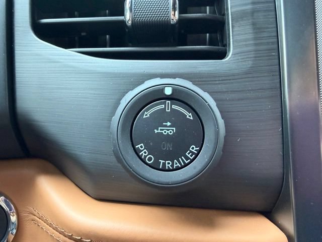 Certified 2024 Ford Expedition Platinum AWD/4WD image 29