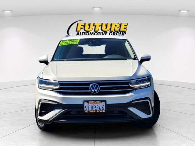 Used 2023 Volkswagen Tiguan SE AWD/4WD image 8