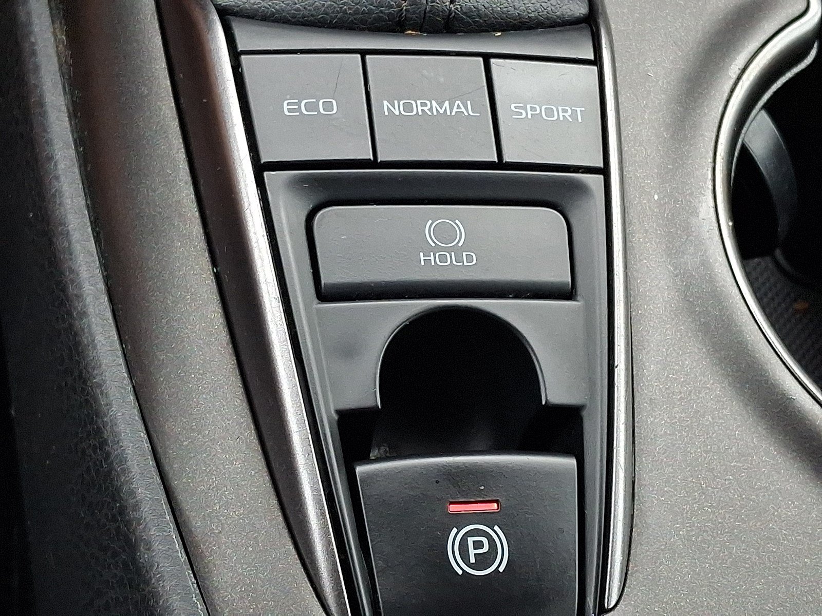 Used 2024 Toyota Camry XSE FWD image 21