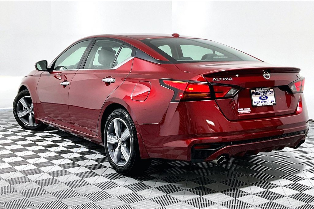 Used 2019 Nissan Altima 2.5 SL FWD image 11