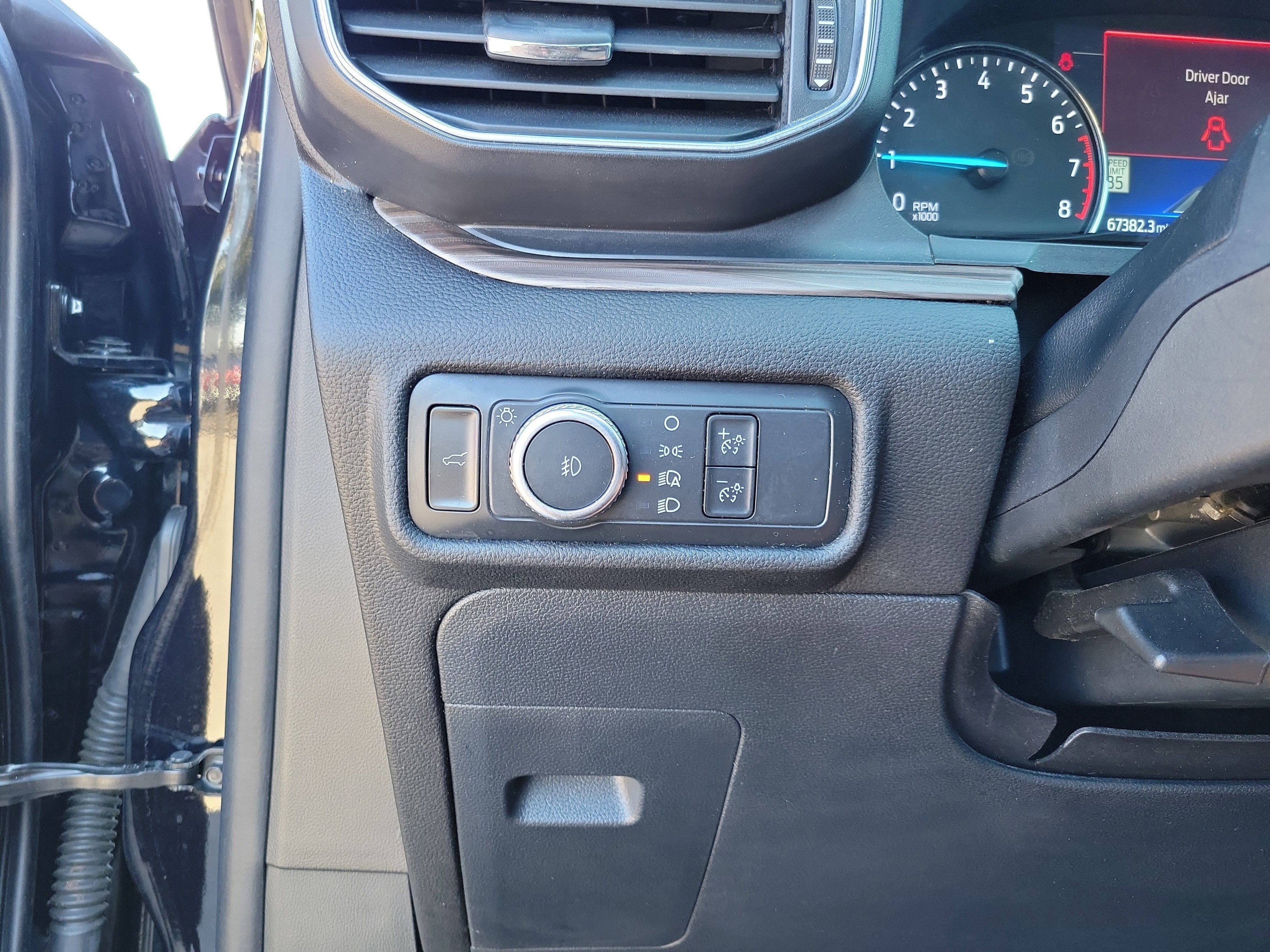 Certified 2022 Ford Explorer Limited image 10