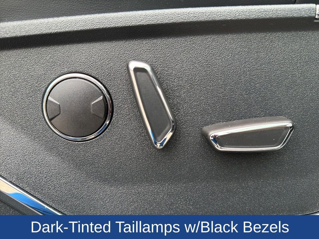 Certified 2022 Ford F150 Platinum w/ Equipment Group 701A High image 26