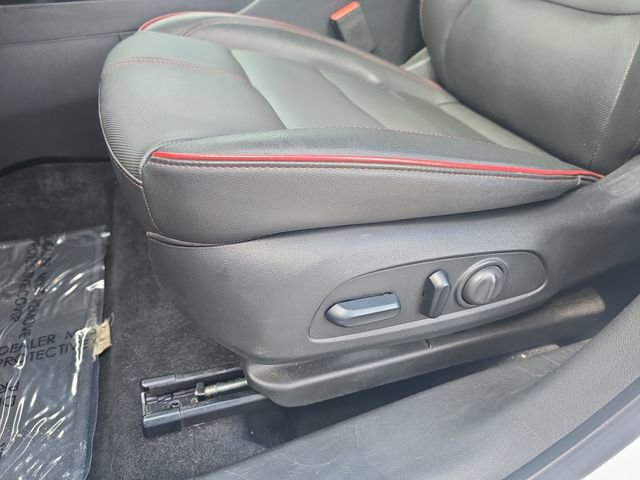 Used 2024 Chevrolet TrailBlazer RS FWD image 11