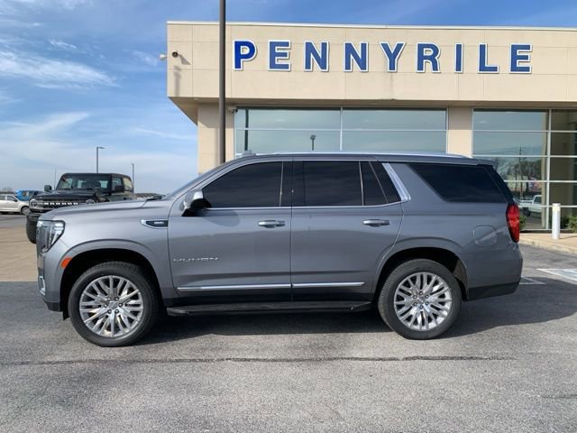 Used 2021 GMC Yukon SLT image 2