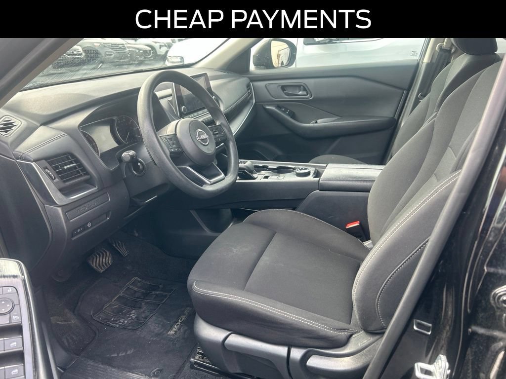 Used 2024 Nissan Rogue S AWD/4WD image 8