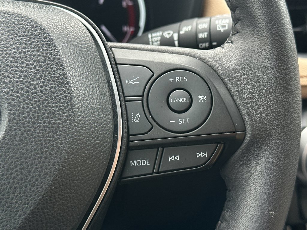 Used 2024 Toyota RAV4 XLE Premium FWD image 23