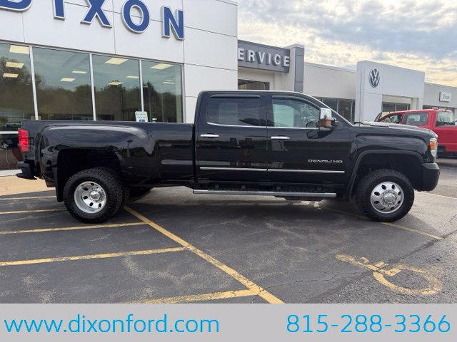Used 2019 GMC Sierra 3500 Denali AWD/4WD image 9