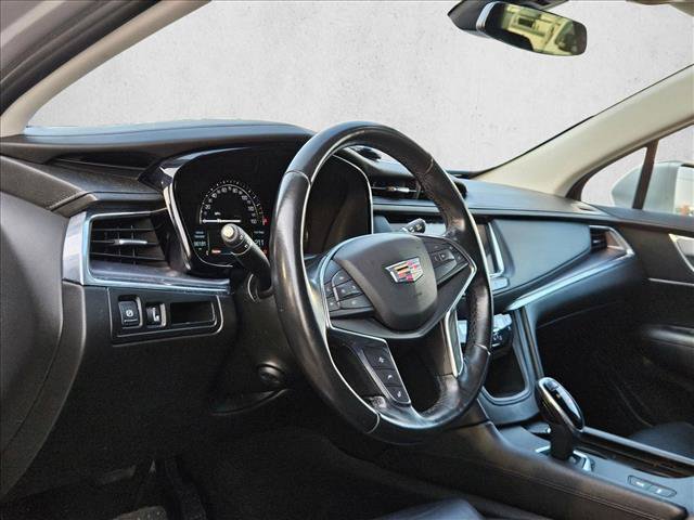 Used 2019 Cadillac XT5 Premium Luxury FWD image 8