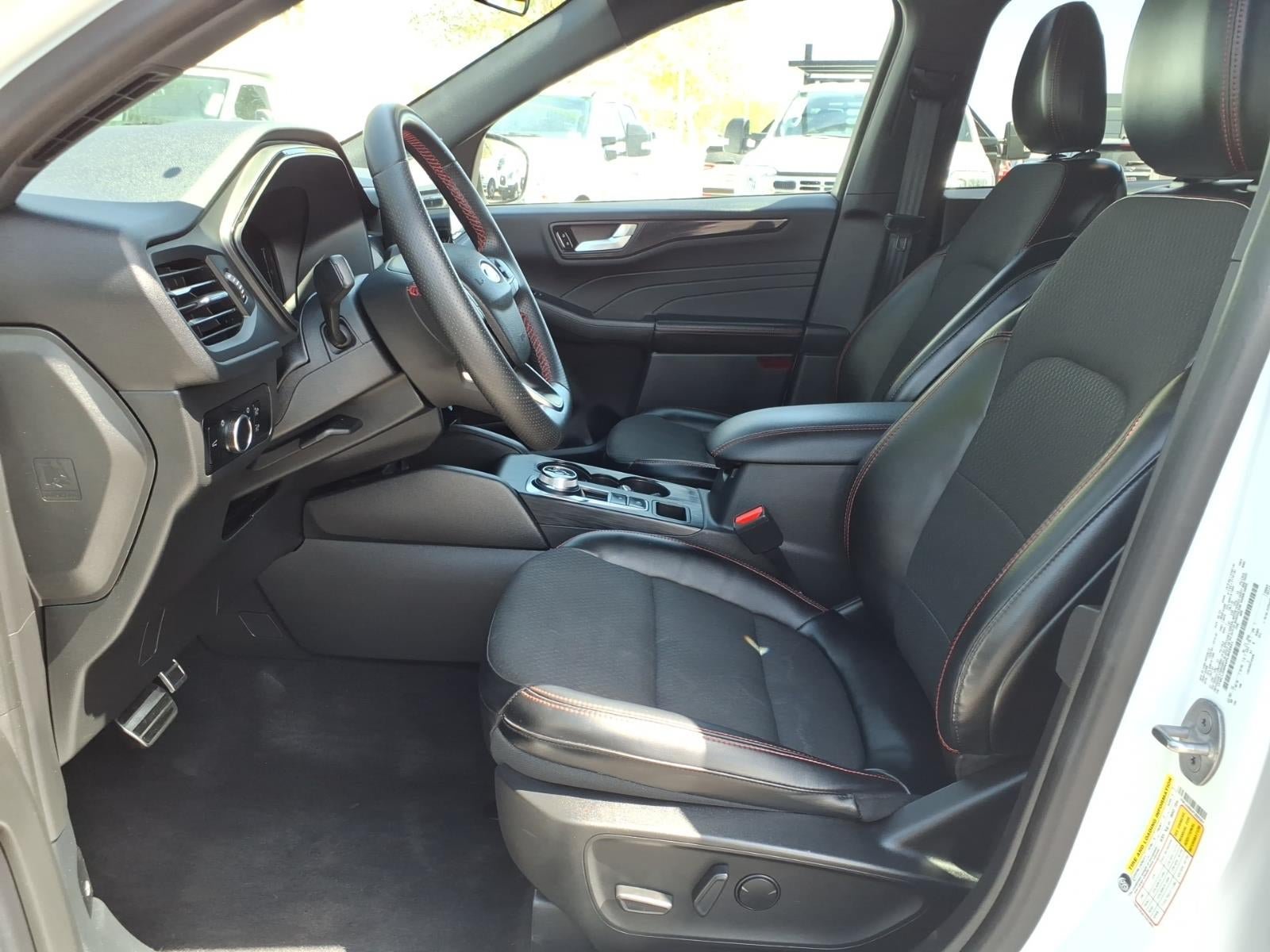 Certified 2023 Ford Escape ST-Line w/ Tech Pack #1 FWD image 22