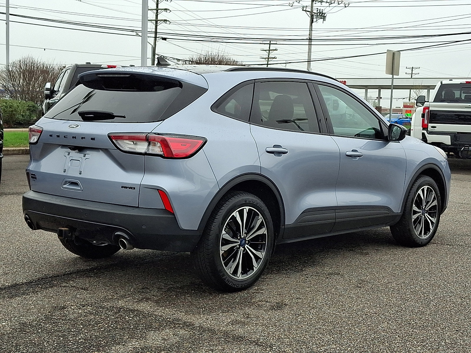 Certified 2022 Ford Escape SEL w/ SEL Stealth AWD Package image 8