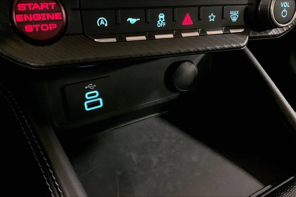 Certified 2025 Ford Mustang Premium image 30