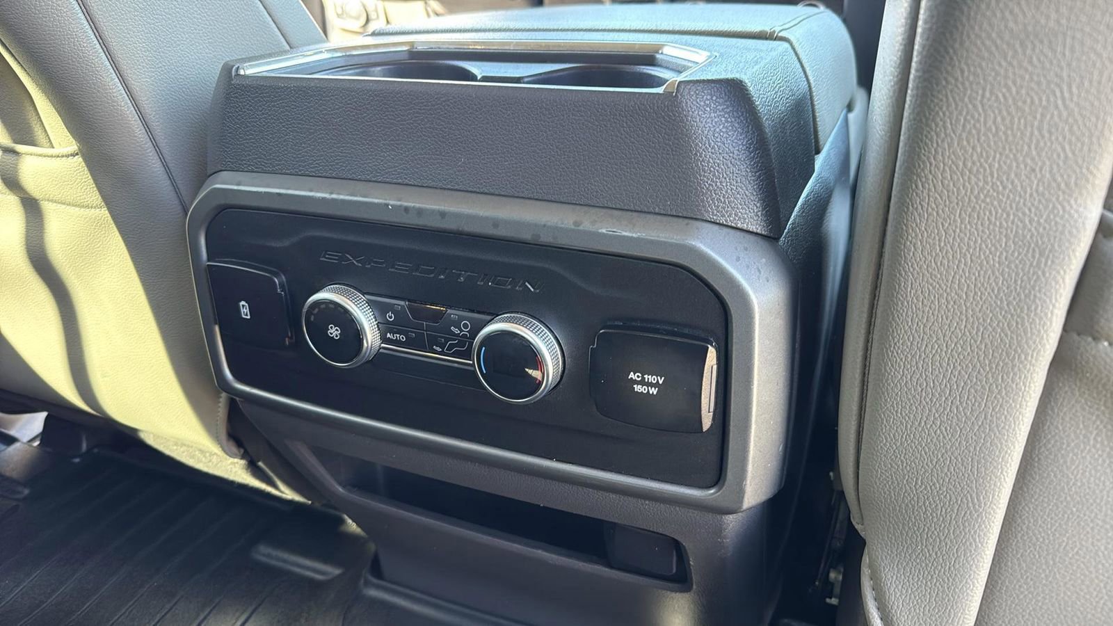 Certified 2021 Ford Expedition XLT image 28