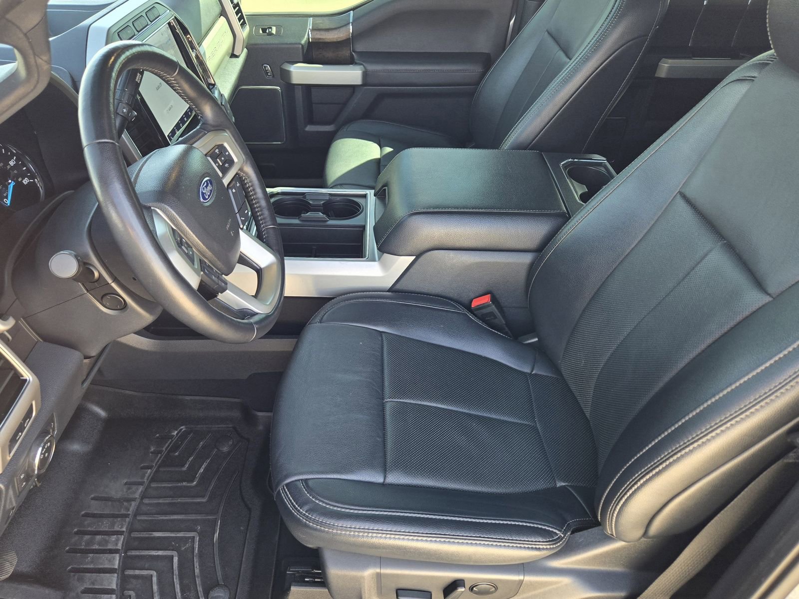 Certified 2022 Ford F250 Lariat w/ Lariat Ultimate Package image 14