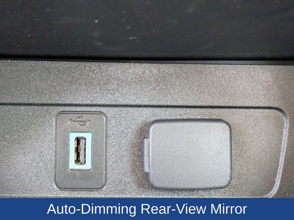 Certified 2017 Ford Escape Titanium w/ Equipment Group 301A image 24