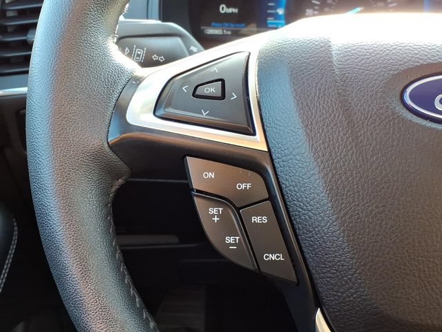 Certified 2024 Ford Edge Titanium AWD/4WD image 22
