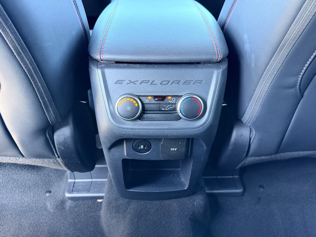 Certified 2025 Ford Explorer ST-Line w/ ST-Line Street Pack AWD/4WD image 19
