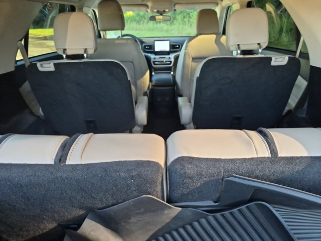 Certified 2023 Ford Explorer XLT w/ Equipment Group 202A AWD/4WD image 32